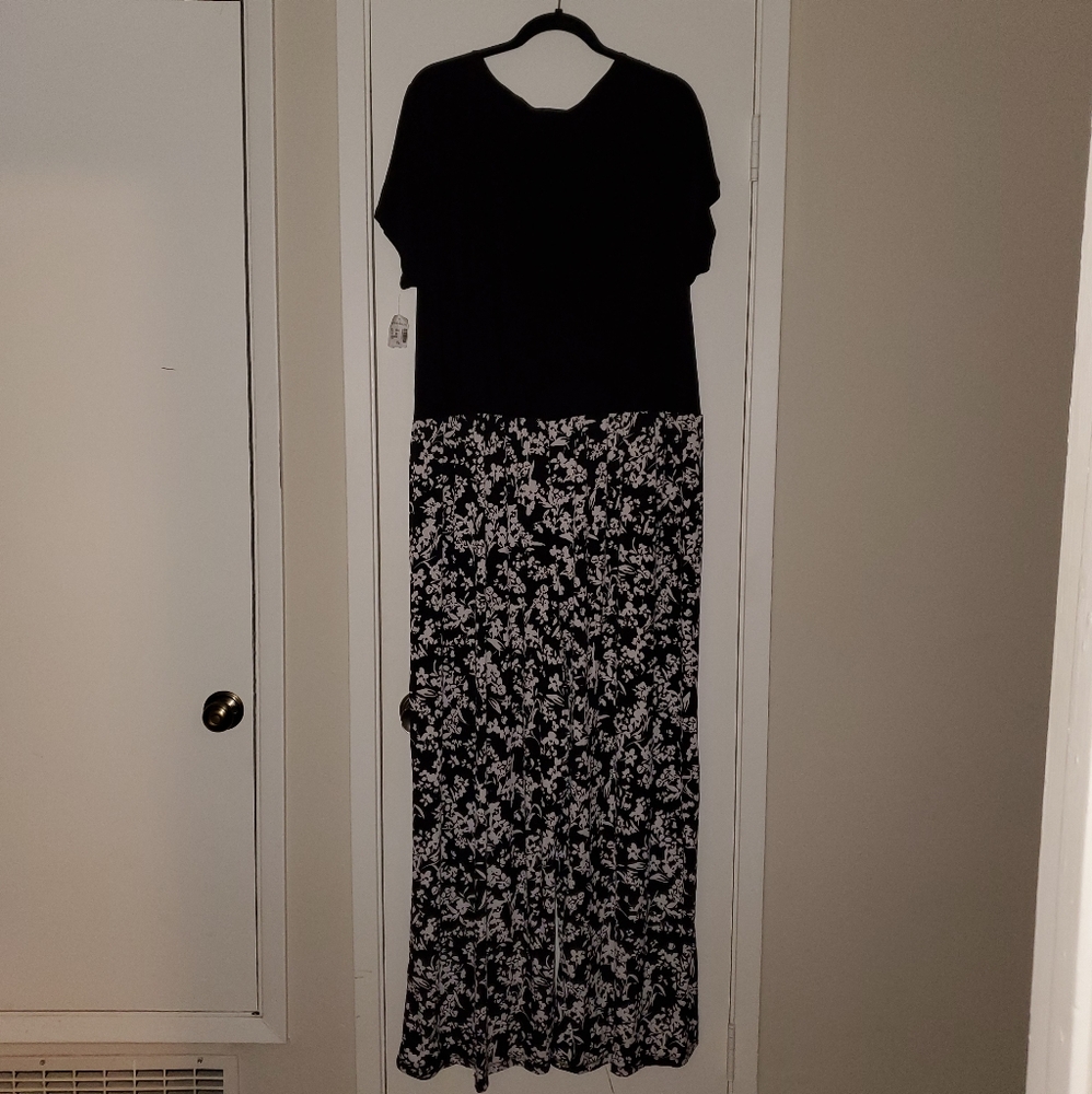 Jumpsuit by Roz & Ali - Picture 3 of 10